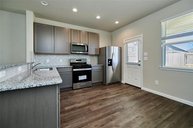 2584 Westslope Drive, Conroe, TX 77384