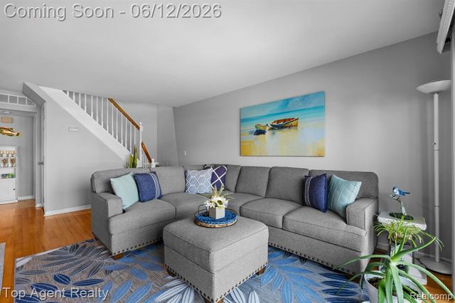 7214 Harbor Drive, Clay, MI 48001