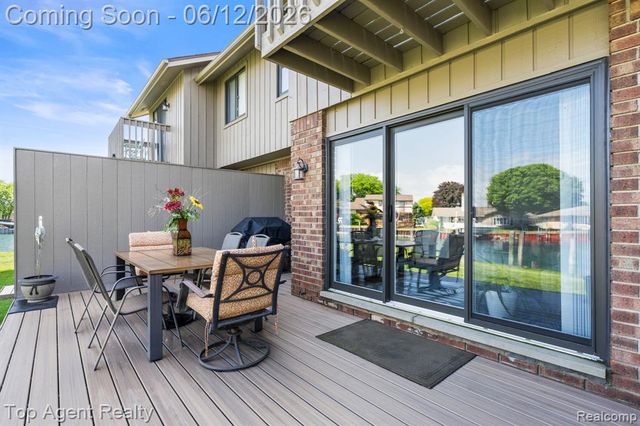 7214 Harbor Drive, Clay, MI 48001