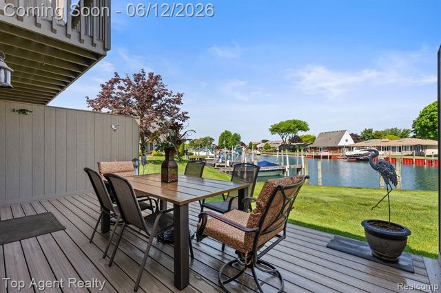 7214 Harbor Drive, Clay, MI 48001