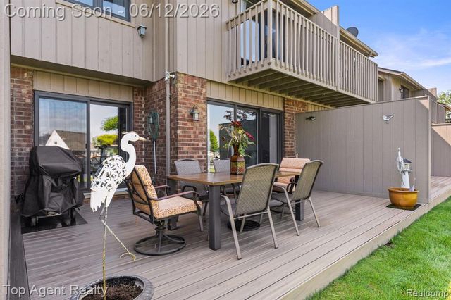 7214 Harbor Drive, Clay, MI 48001