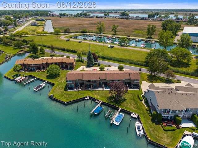 7214 Harbor Drive, Clay, MI 48001