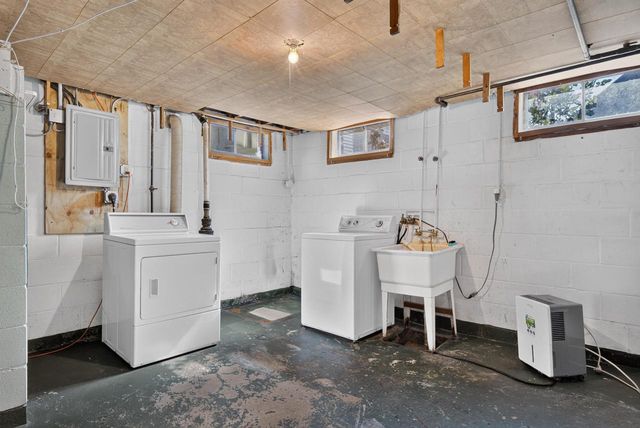 2114 Arizona AVENUE, Sheboygan, WI 53081