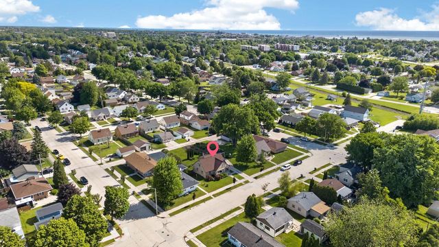 2114 Arizona AVENUE, Sheboygan, WI 53081
