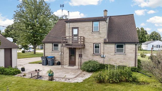 2114 Arizona AVENUE, Sheboygan, WI 53081