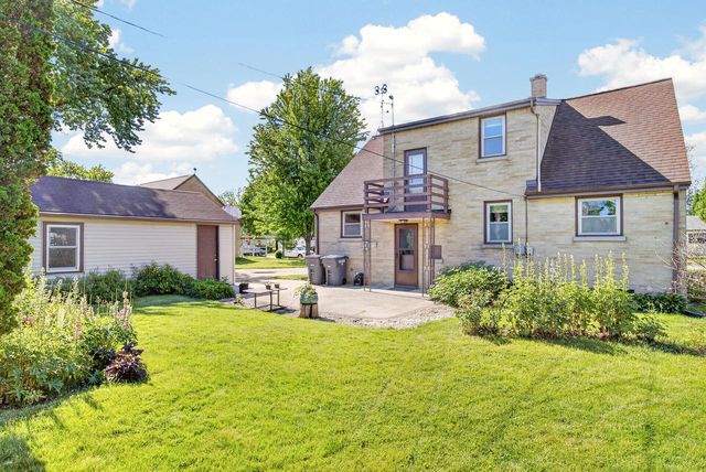2114 Arizona AVENUE, Sheboygan, WI 53081