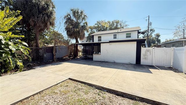 806 E ROBLES STREET, Tampa, FL 33602