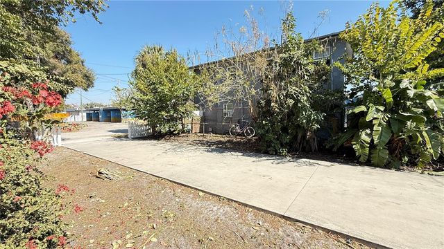 806 E ROBLES STREET, Tampa, FL 33602