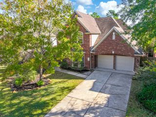 63 W Artist Grove Place, The Woodlands, TX 77382