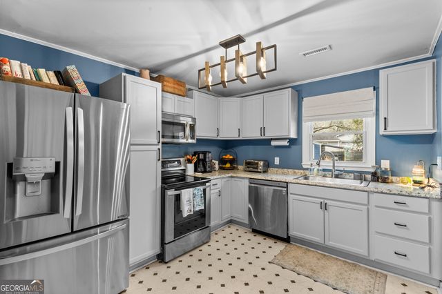 101 Friar Tuck Road NE, Rome, GA 30161