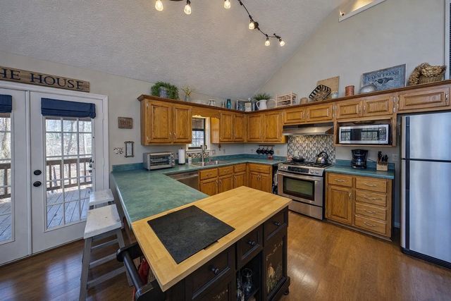 216 BRAD LEE LN, Counce, TN 38326