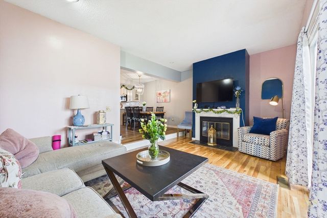 2743 Cranberry Hwy 13B, Wareham, MA 02571