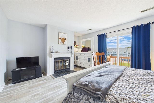 2743 Cranberry Hwy 13B, Wareham, MA 02571