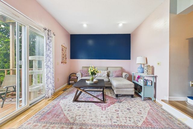 2743 Cranberry Hwy 13B, Wareham, MA 02571