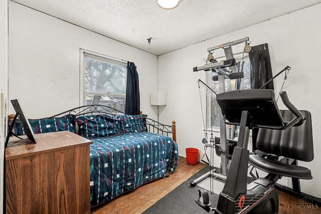 932 Lexington Avenue, Cincinnati, OH 45229