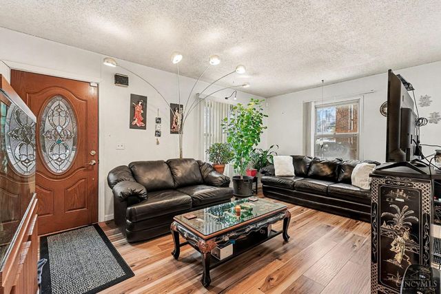 932 Lexington Avenue, Cincinnati, OH 45229