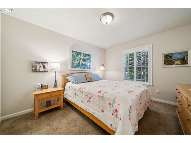 20967 YUKON St, Aurora, OR 97002