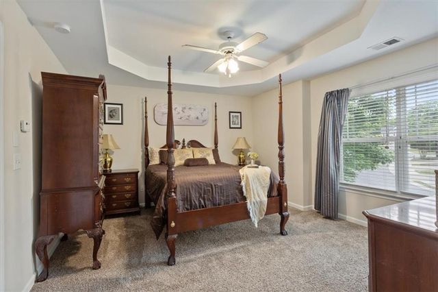 319 Oakview Way, Canton, GA 30114