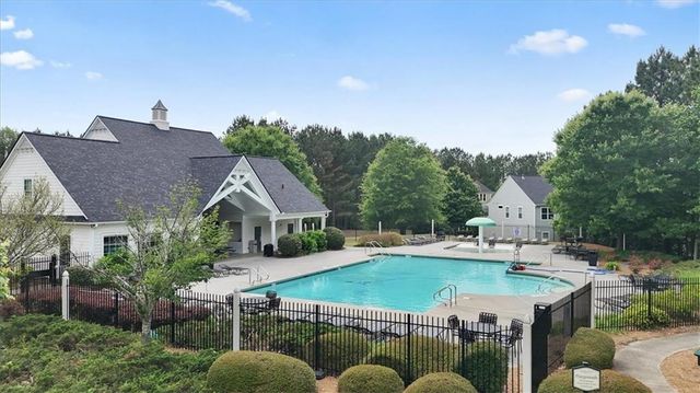 319 Oakview Way, Canton, GA 30114