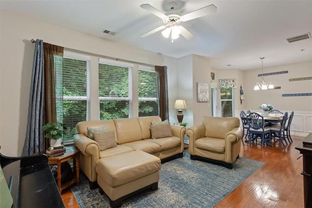 319 Oakview Way, Canton, GA 30114