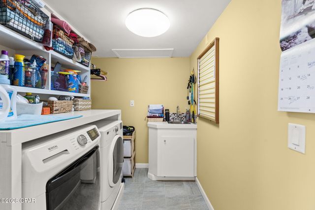 1004 Sunset Lane, Lynn Haven, FL 32444