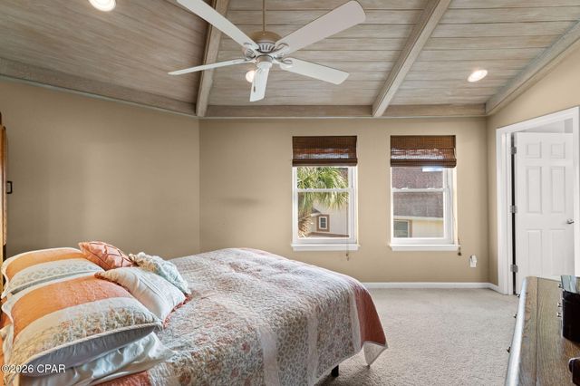 1004 Sunset Lane, Lynn Haven, FL 32444