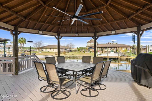 1004 Sunset Lane, Lynn Haven, FL 32444