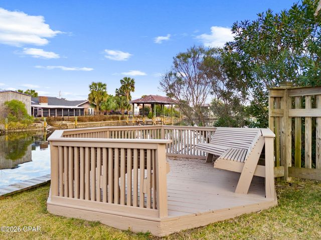 1004 Sunset Lane, Lynn Haven, FL 32444