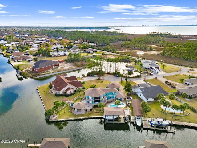 1004 Sunset Lane, Lynn Haven, FL 32444