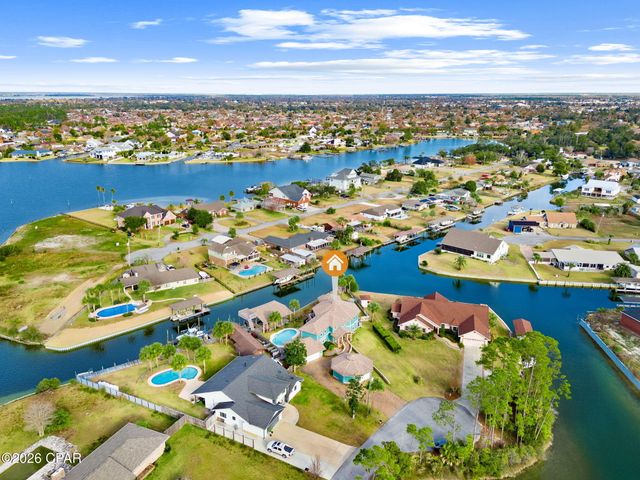 1004 Sunset Lane, Lynn Haven, FL 32444