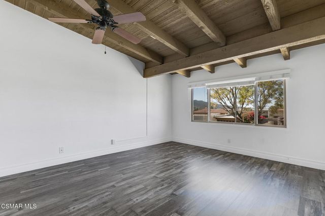 898 Woodlawn Drive, Thousand Oaks, CA 91360