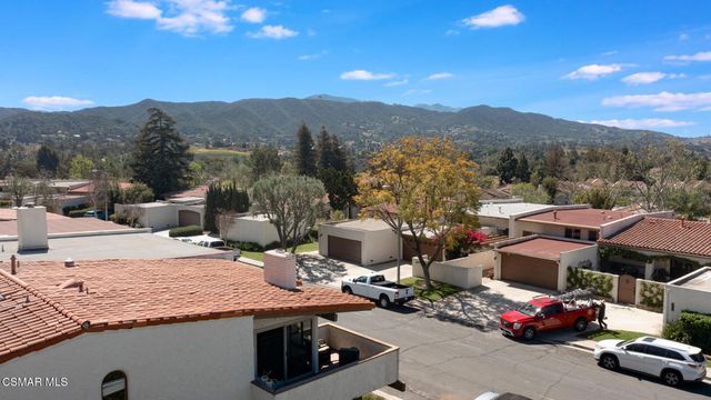 898 Woodlawn Drive, Thousand Oaks, CA 91360