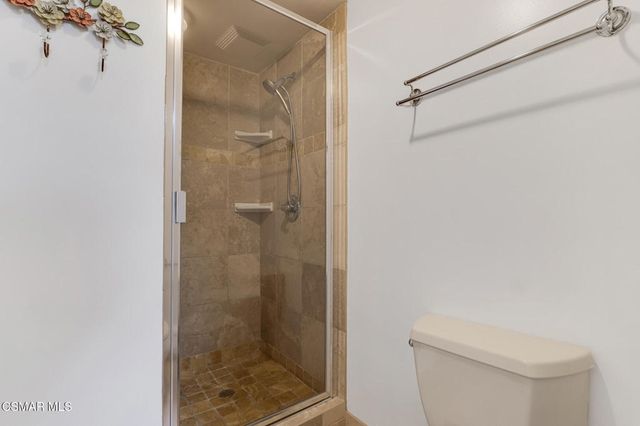 898 Woodlawn Drive, Thousand Oaks, CA 91360