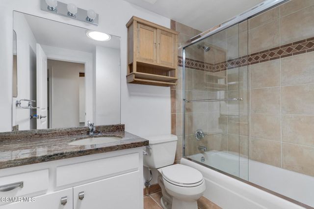 898 Woodlawn Drive, Thousand Oaks, CA 91360