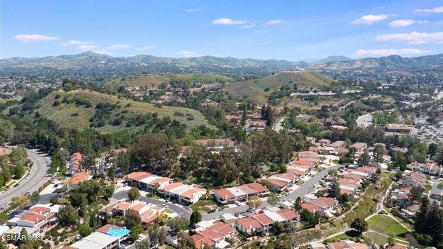 898 Woodlawn Drive, Thousand Oaks, CA 91360