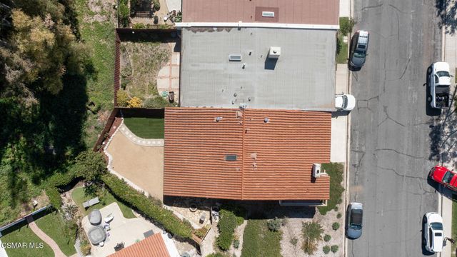 898 Woodlawn Drive, Thousand Oaks, CA 91360