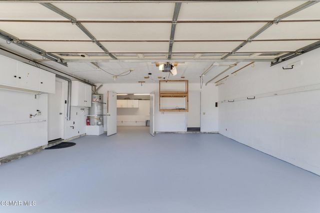 898 Woodlawn Drive, Thousand Oaks, CA 91360