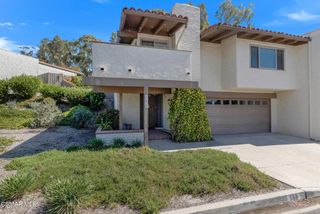 898 Woodlawn Drive, Thousand Oaks, CA 91360