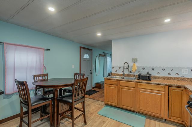 190-197 WEST 24TH ST, Bayonne, NJ 07002