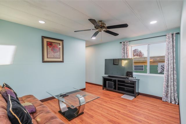190-197 WEST 24TH ST, Bayonne, NJ 07002