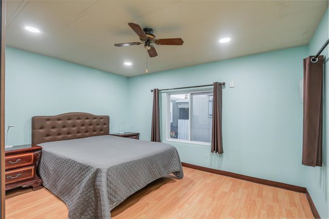 190-197 WEST 24TH ST, Bayonne, NJ 07002