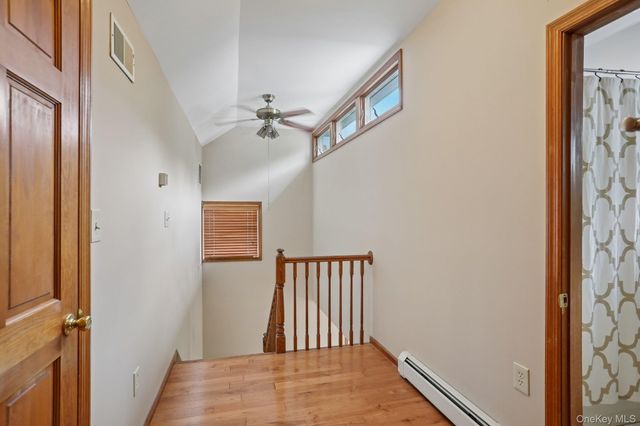 8 Sunset Heights, Monroe, NY 10950