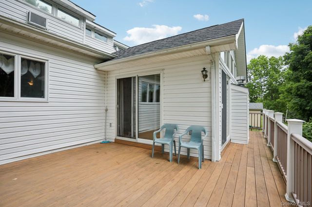 8 Sunset Heights, Monroe, NY 10950