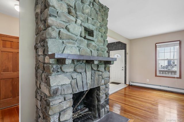8 Sunset Heights, Monroe, NY 10950