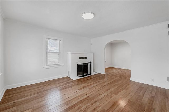 18 W 79TH Terrace, Kansas City, MO 64114