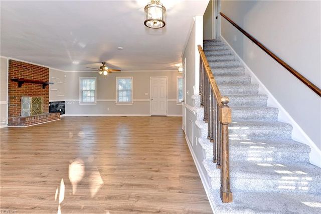 83 Springdale DR, Newport News, VA 23608