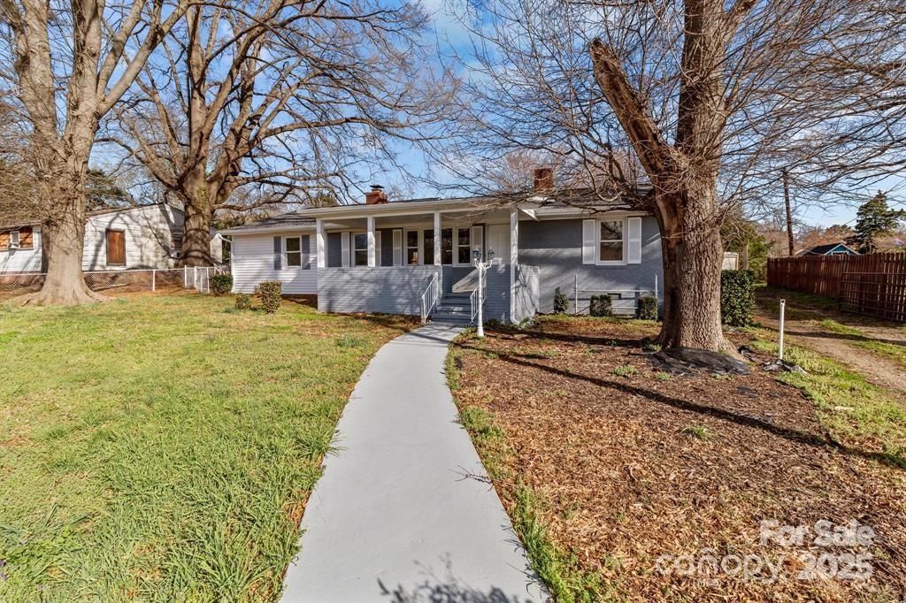 2418 Acapulco Drive, Gastonia, NC 28054