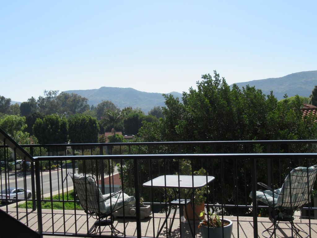Image 14 of property listing at 5370 5370 Punta Alta # 2A, Laguna Woods, CA 92637