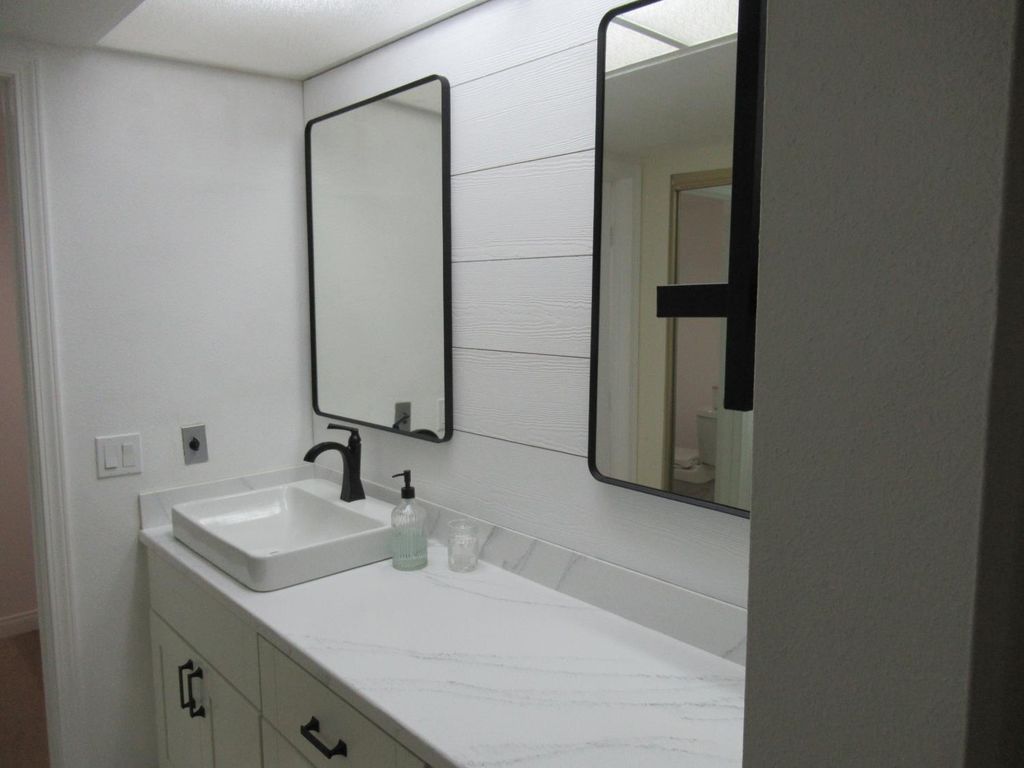 Image 8 of property listing at 5370 5370 Punta Alta # 2A, Laguna Woods, CA 92637