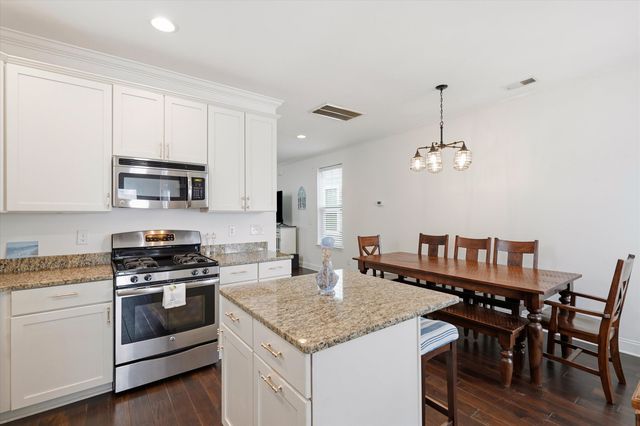854 Rue Drive, Charleston, SC 29414